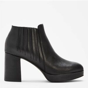 EILEEN FISHER Bird Leather Platform Bootie Black Size 8.5